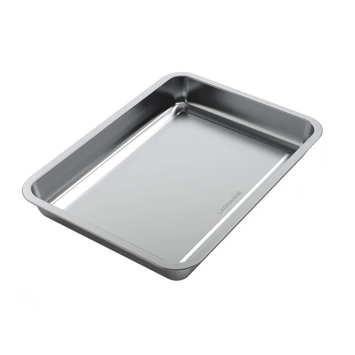 Set of marinating dishes
